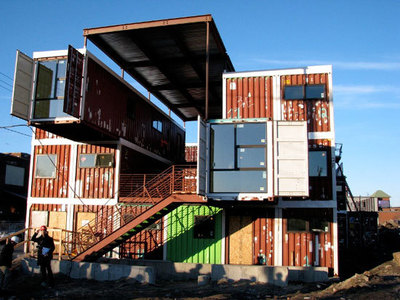 集裝箱建筑方案設計 掃碼打包的創(chuàng)新模式