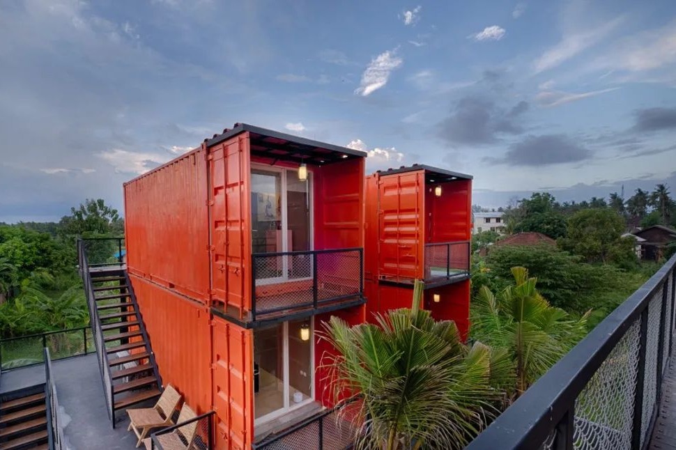 集裝箱 詩與遠方交織的網(wǎng)紅民宿酒店新風尚